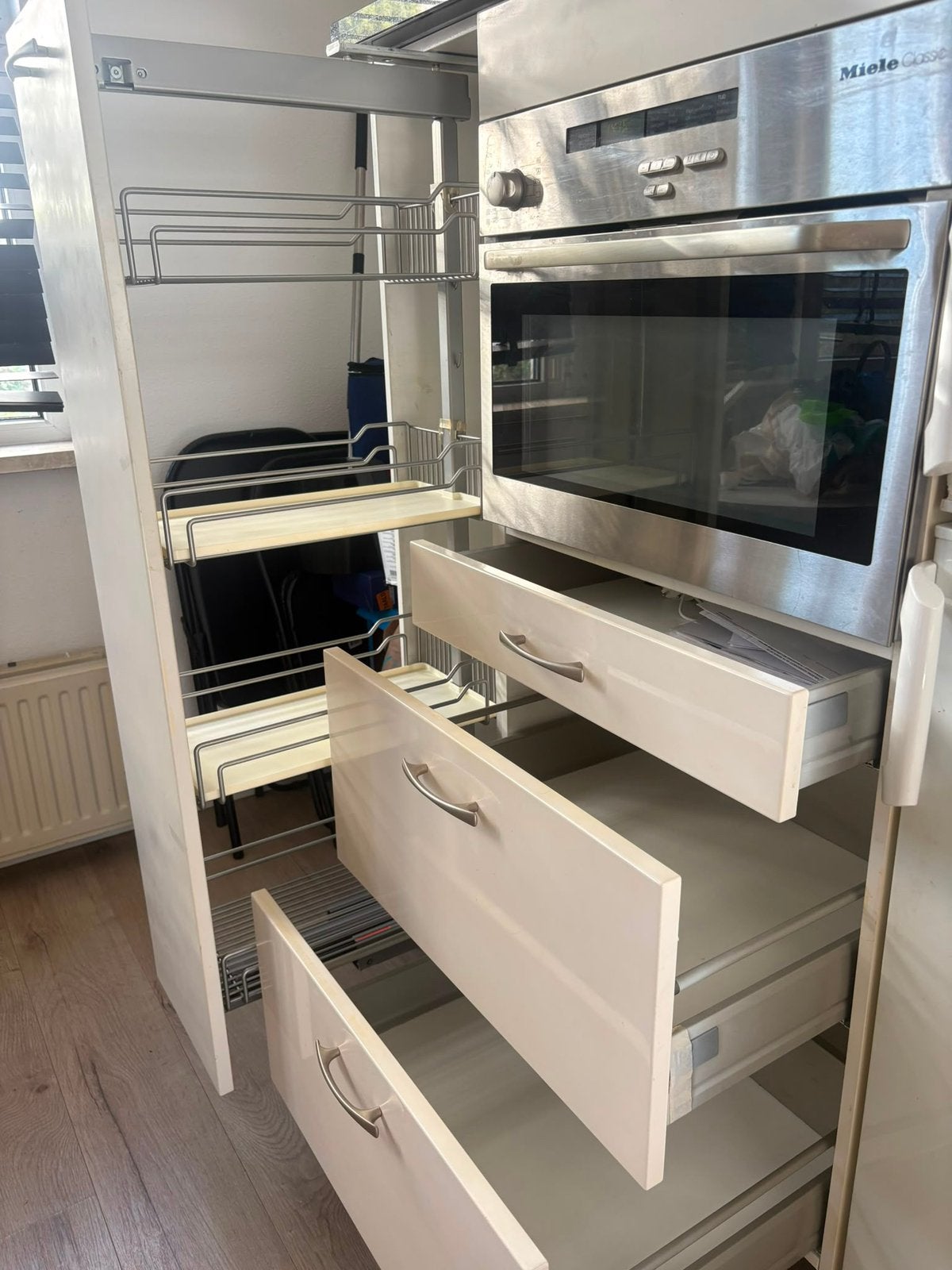 Apothekerskast inclusief combi oven Miele, Witgoed en Apparatuur, Ovens, Ophalen, Zo goed als nieuw