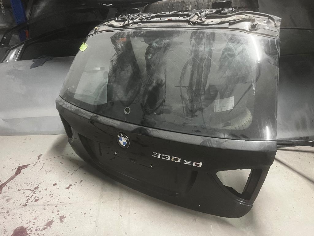 Achterklep BMW 3-Serie - Zwart + Achterruit, Ophalen, Gebruikt, BMW