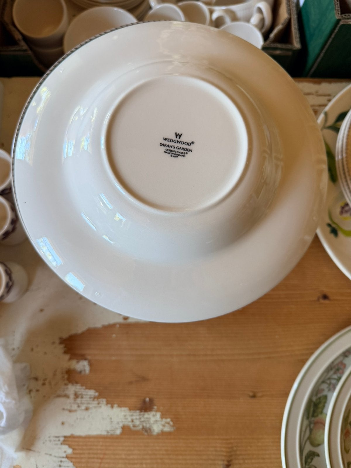 Wedgwood SARAH’S GARDEN diepe borden, Ophalen of Verzenden, Zo goed als nieuw, Porselein, Bord(en)