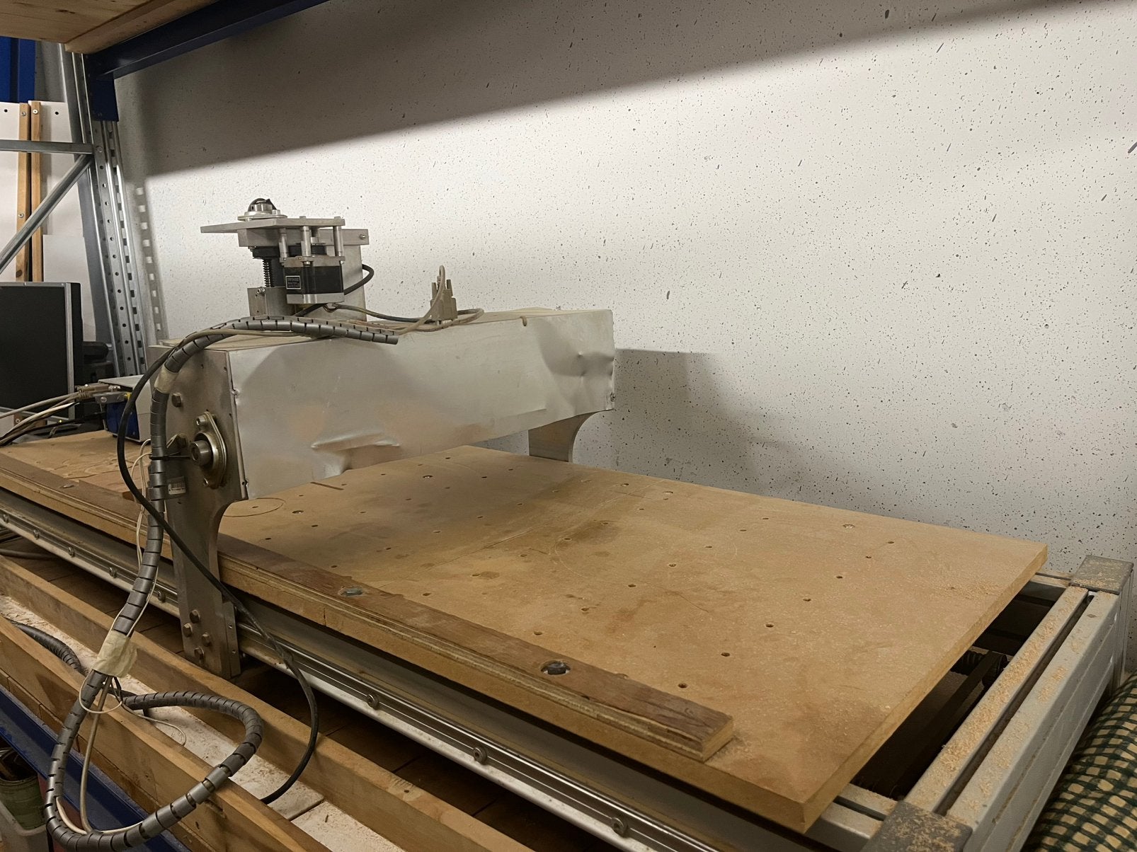 Cnc freemachine, Ophalen, Elektrisch, Bovenfrees