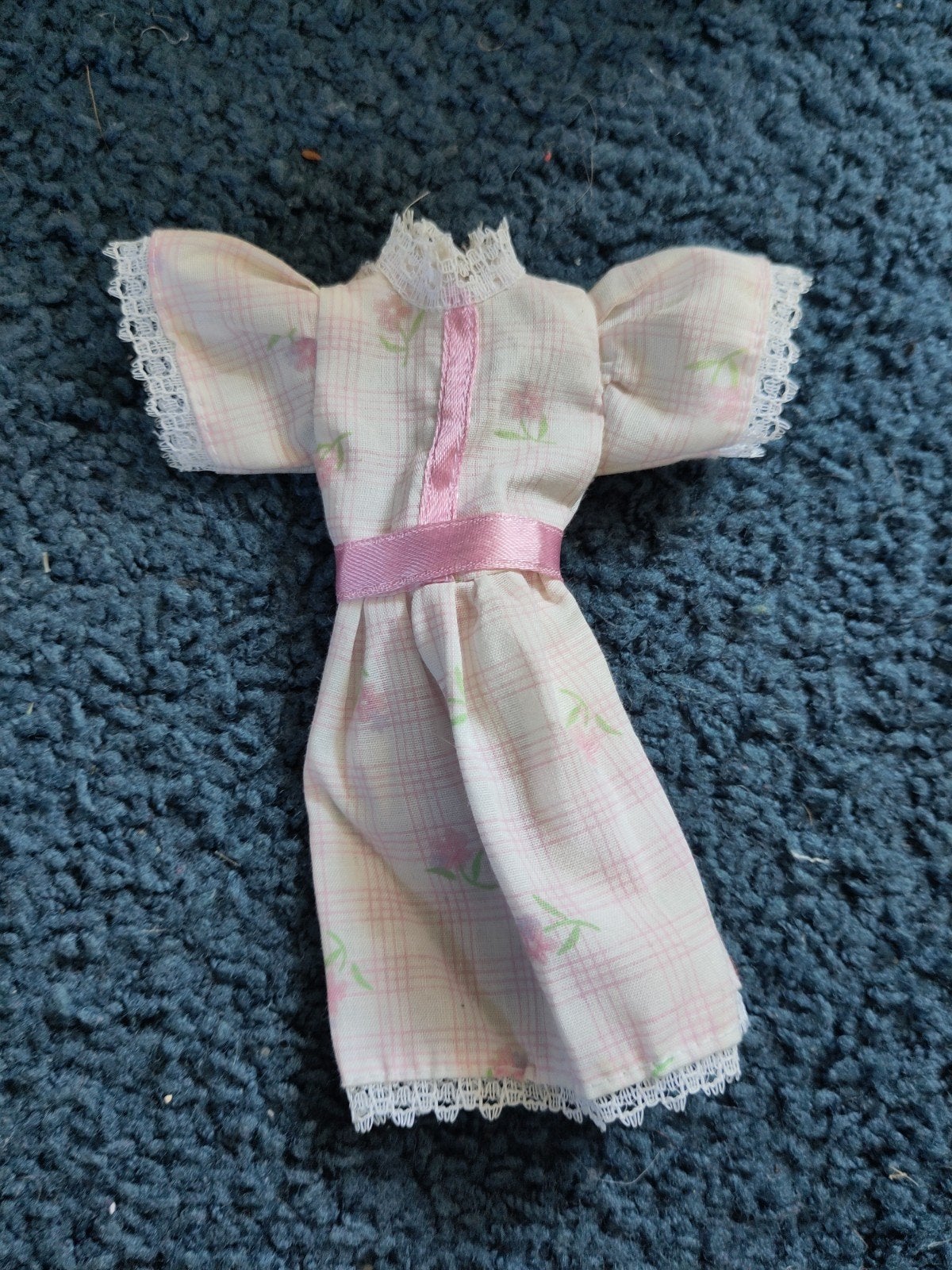 Barbie jurkje, Ophalen of Verzenden, Zo goed als nieuw, Kleertjes
