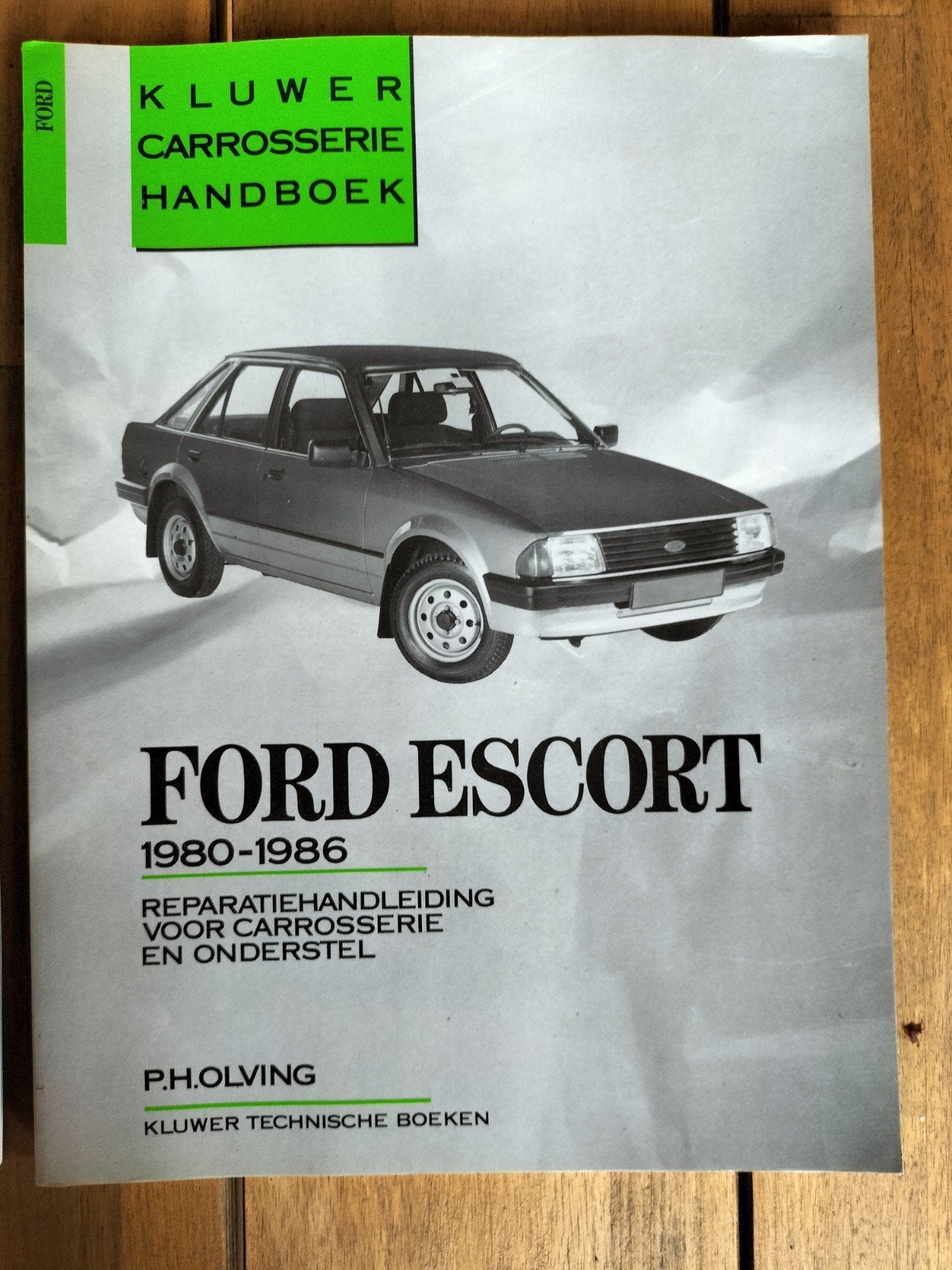 Nieuwe Kluwer Carrosserie Handboeken Escort, Uno en Golf, Ophalen of Verzenden