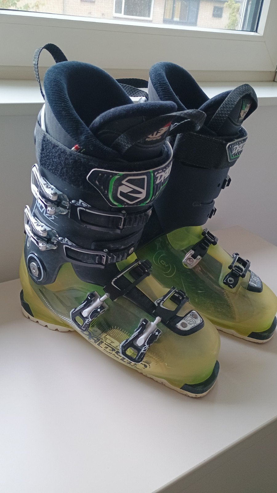 dalbello Skischoenen maat 27,5 (42/43), Sport en Fitness, Gebruikt, Schoenen, Skiën, Ophalen