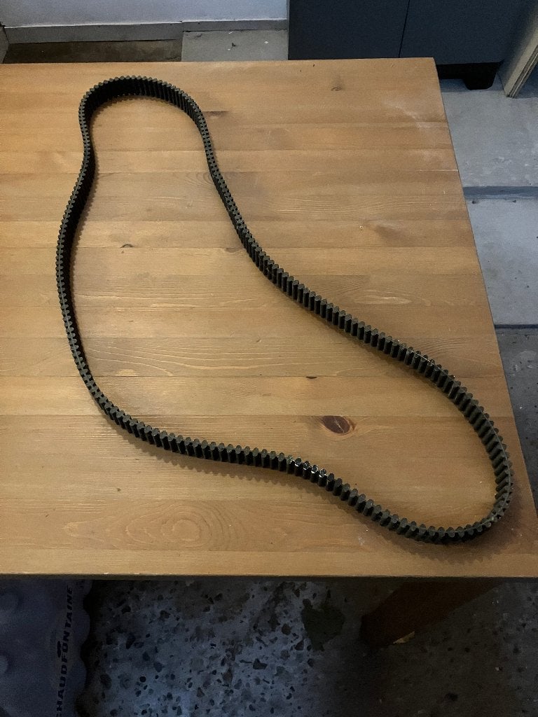 NIEUWE dubbel getande riem voor Etesia Zitmaaier MVEHH, Ophalen of Verzenden, Nieuw, Etesia