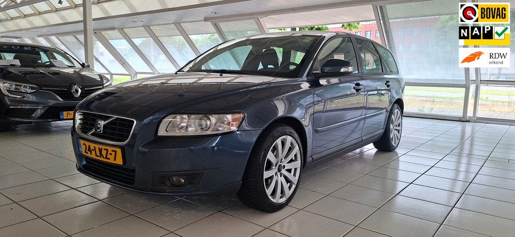Volvo V50 2.0 Sport memory stoel/ecc/bluetooth/onderhoudsboe, Stof, Gebruikt, Zwart, V50