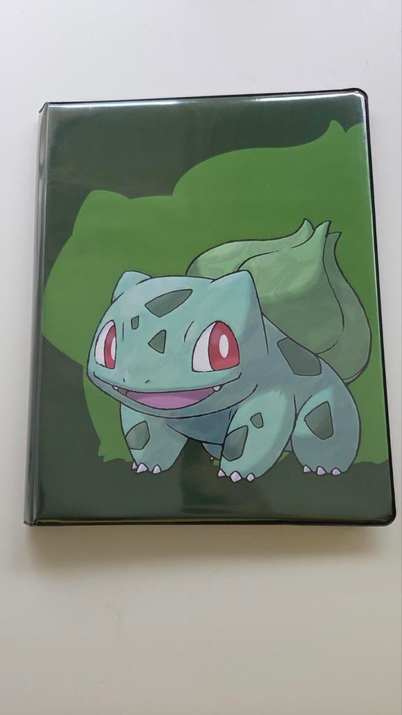 Bulbasaur 9-pocket Ultra Pro Pokémon Kaarten Binder 2020, Ophalen of Verzenden