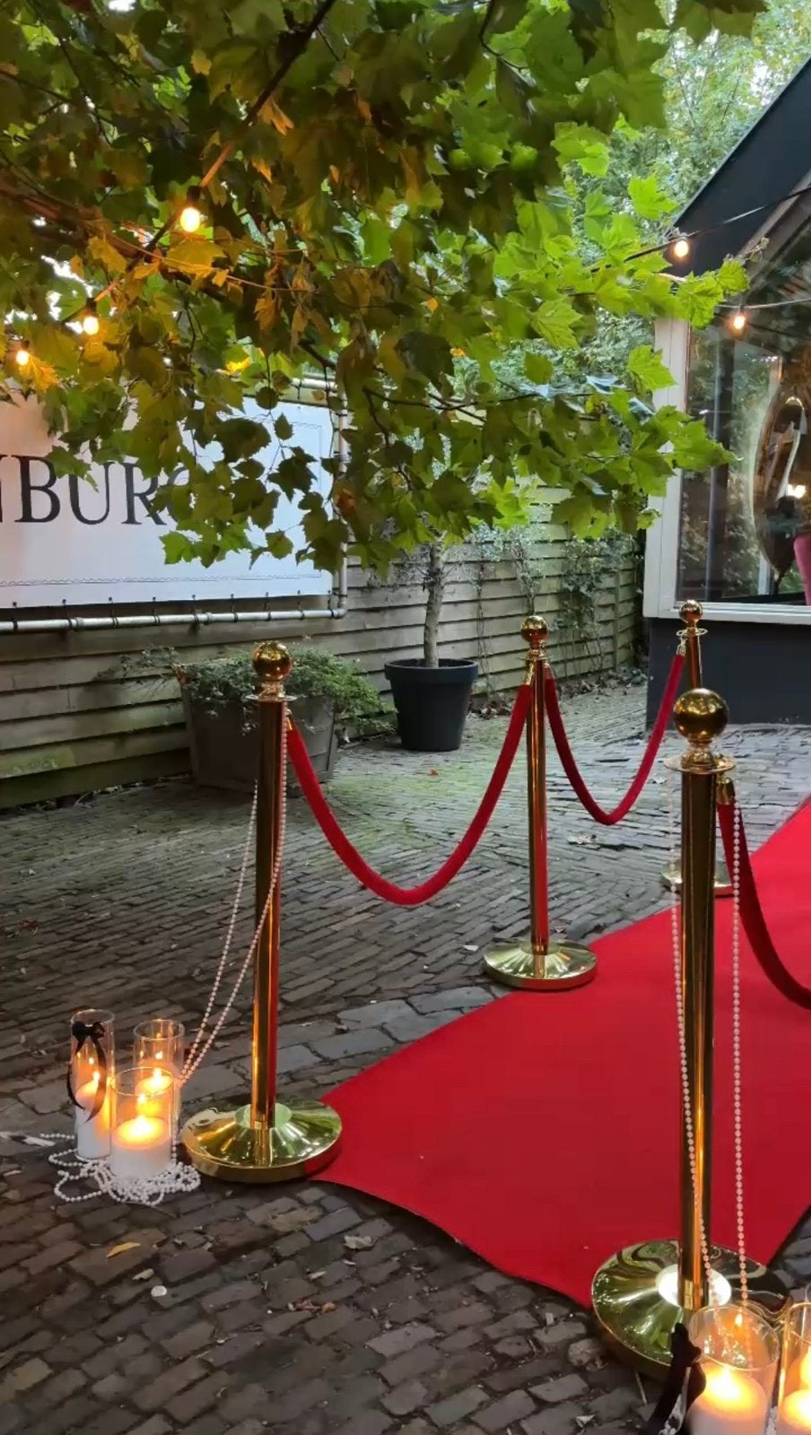 Gouden afzetpalen - met koord - goud of rood - Verhuur, Ophalen, Zo goed als nieuw, Overige