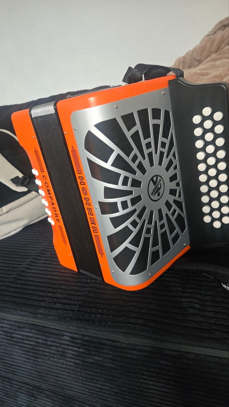Hohner Compadre Accordeon - Oranje/Zilver met koffer, Overige formaten, Met koffer, Ophalen of Verzenden, Zo goed als nieuw