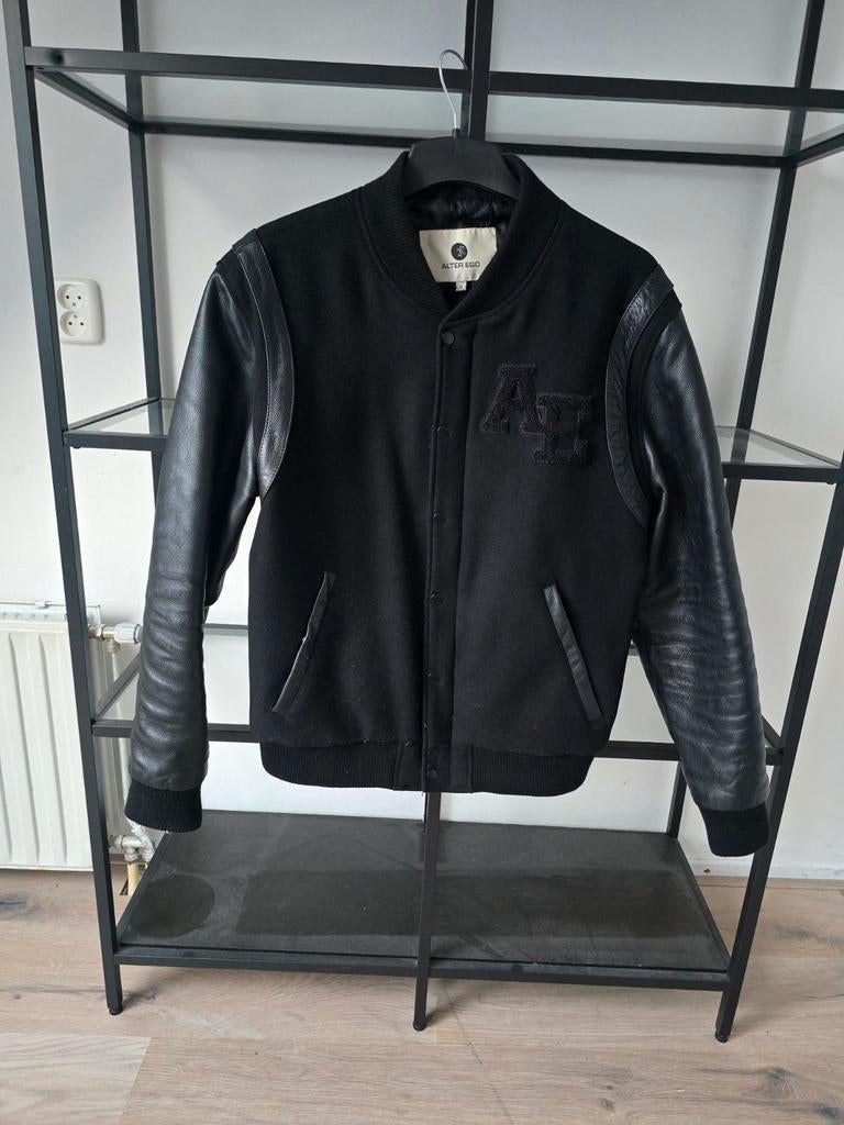 Jas merk Alter Ego varsity Zo goed als nieuwe, Ophalen of Verzenden, Zo goed als nieuw, Zwart