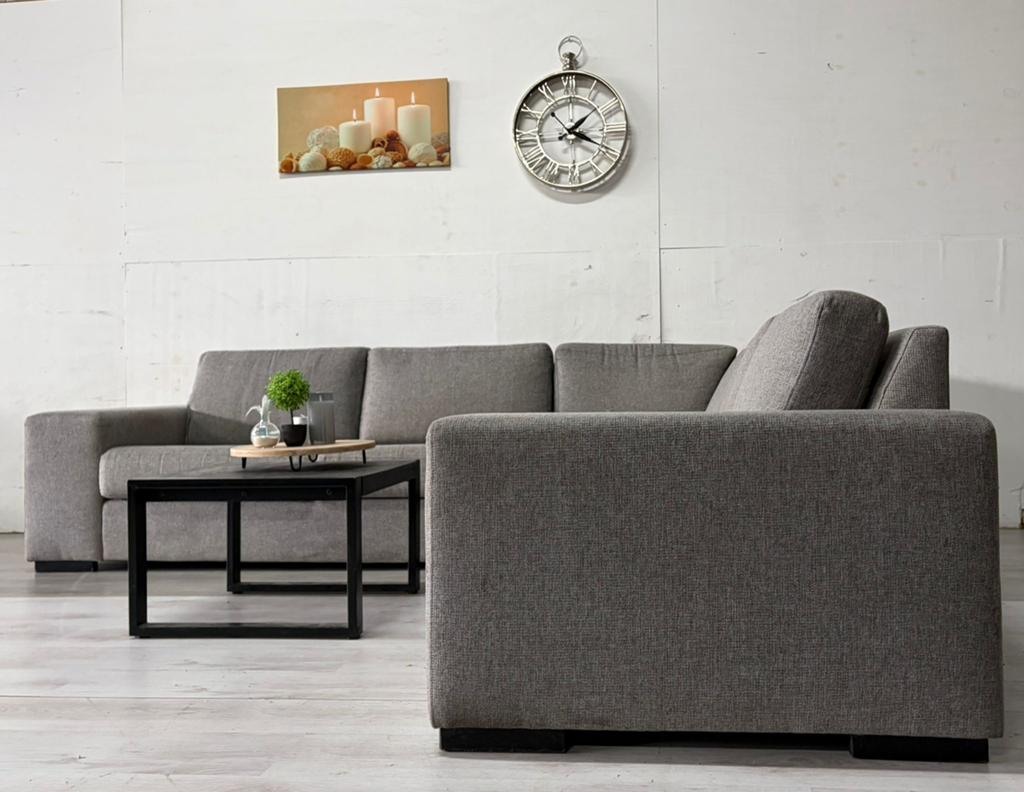 Hoekbank Grijs - Direct leverbaar, 250 tot 300 cm, Hoekbank, Ophalen of Verzenden, Zo goed als nieuw