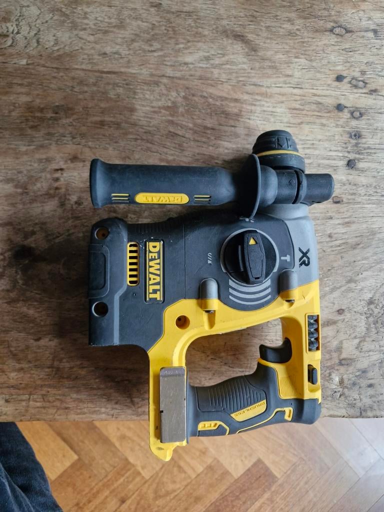 DeWalt DCH273 Boorhamer - Goede staat, werkt perfect, Doe-het-zelf en Verbouw, Gereedschap | Boormachines, Boor- en/of Breekhamer