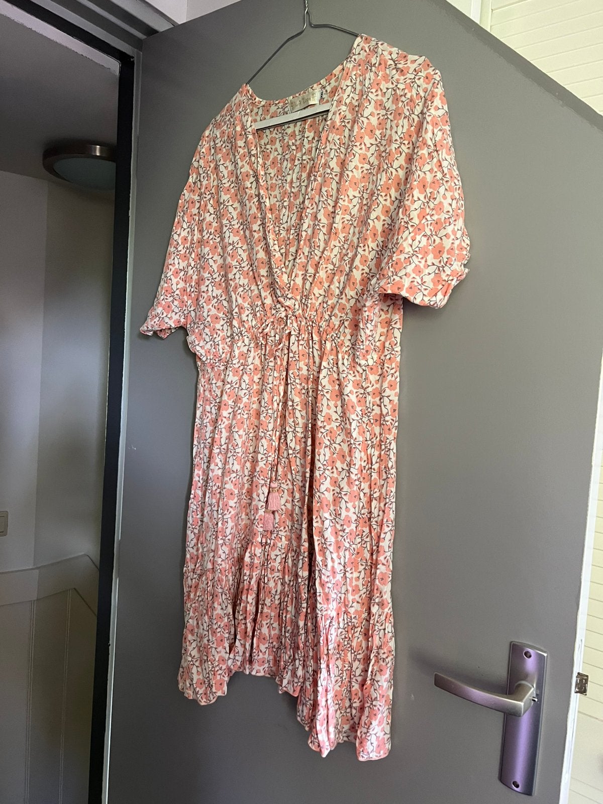 Hot lava jurk maat xxl, Kleding | Dames, Ophalen of Verzenden, Zo goed als nieuw, Maat 46/48 (XL) of groter