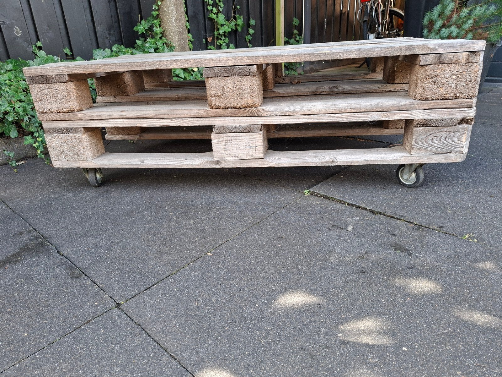Stevige houten pallet op wielen - 120x80x40 cm, Ophalen, Gebruikt, Rechthoekig, Hout