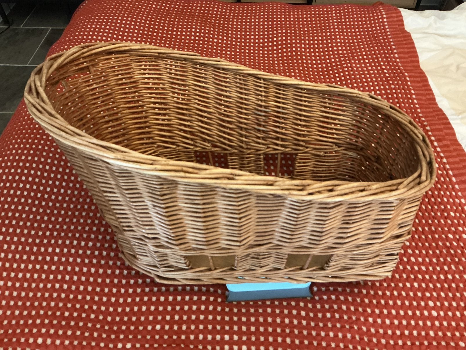 Rieten Hondenmand voor achterop de fiets, Dieren en Toebehoren, Ophalen of Verzenden, Gebruikt, Riet