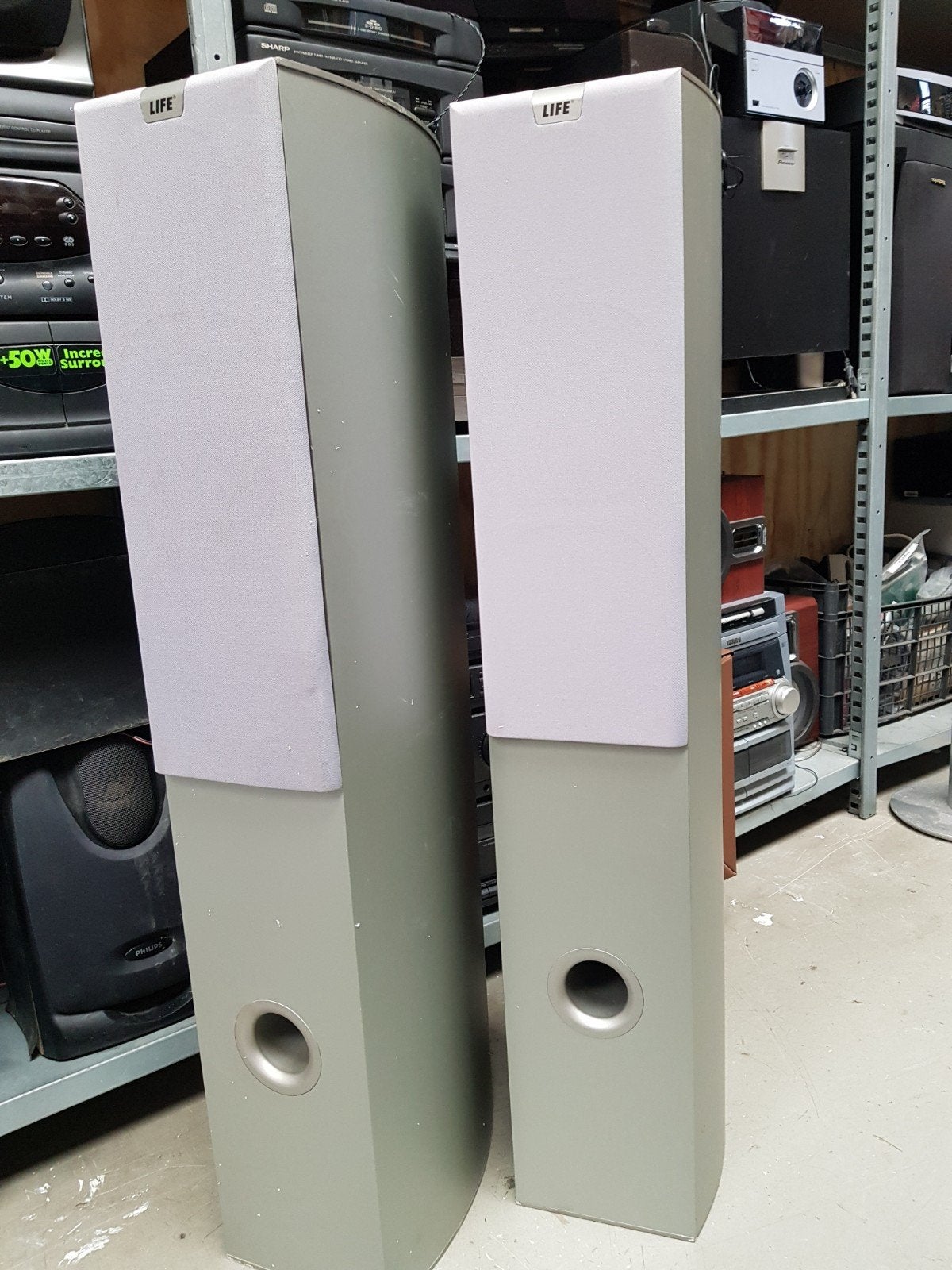 LIFE L 40701 Vloerstaande Luidsprekers - Set van 2, Overige merken, Vloerstaande luidspreker, Gebruikt, 120 tot 150 watt