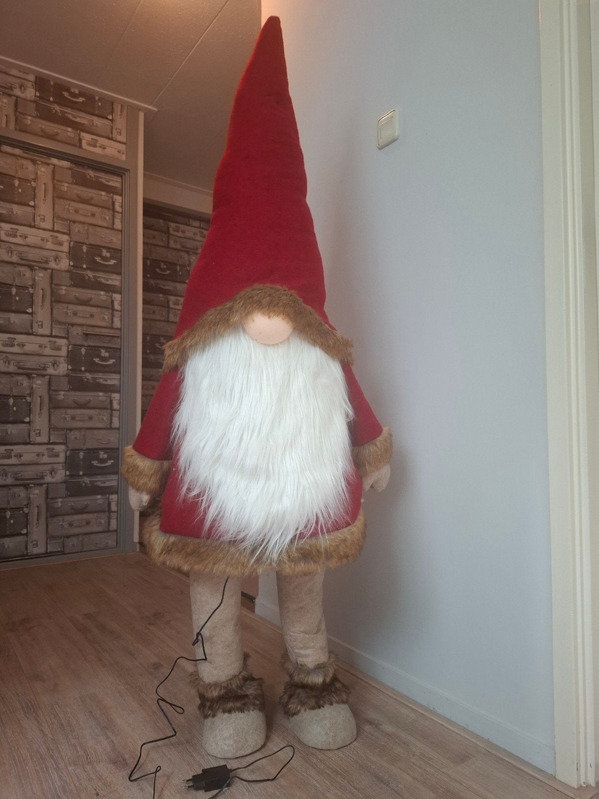 Grote Gnoom, Ophalen, Nieuw