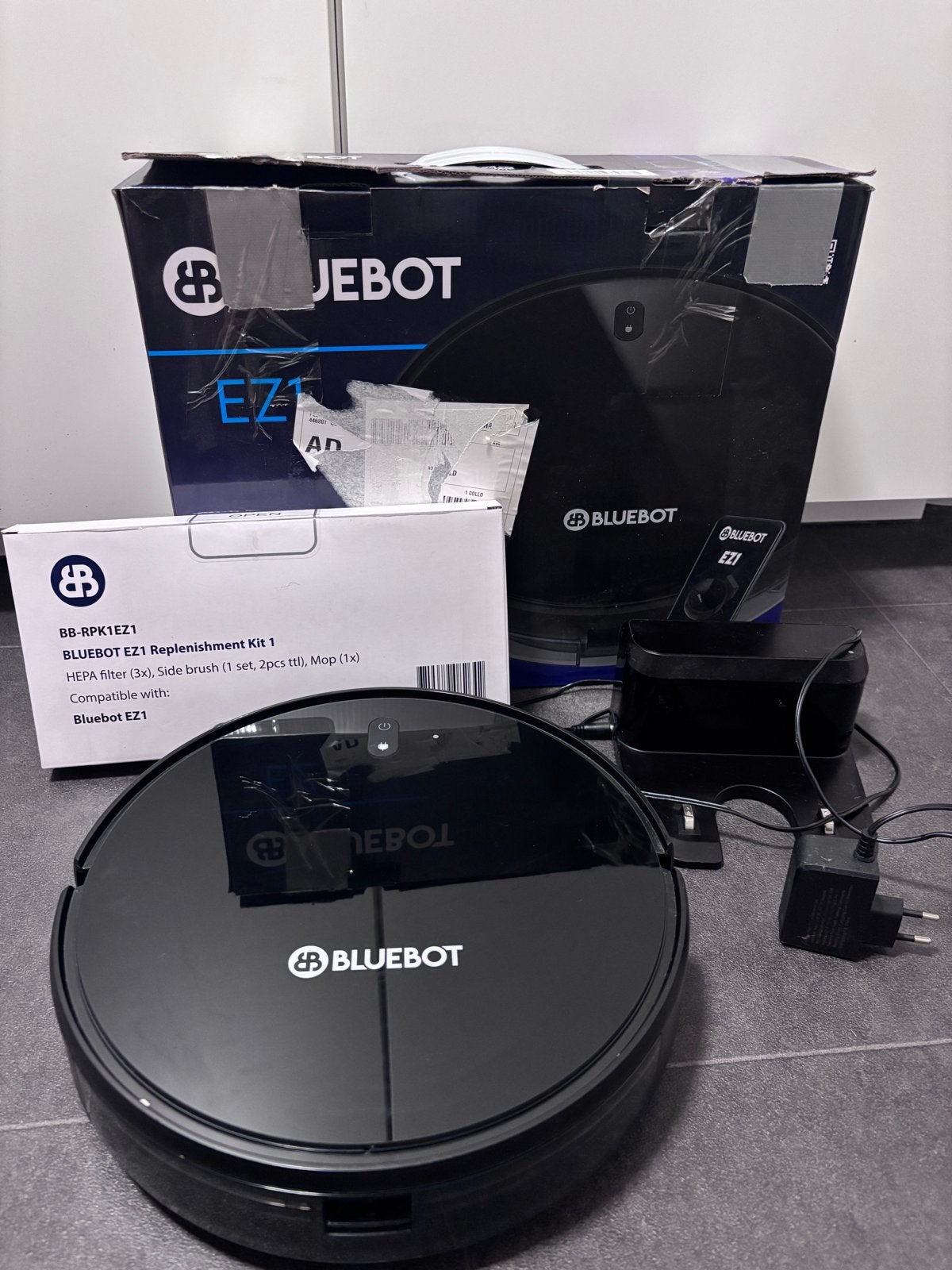 Bluebot EZ1 Robotstofzuiger met dweilfunctie en appbediening, Overige merken, Ophalen of Verzenden, Zo goed als nieuw, Robotstofzuiger