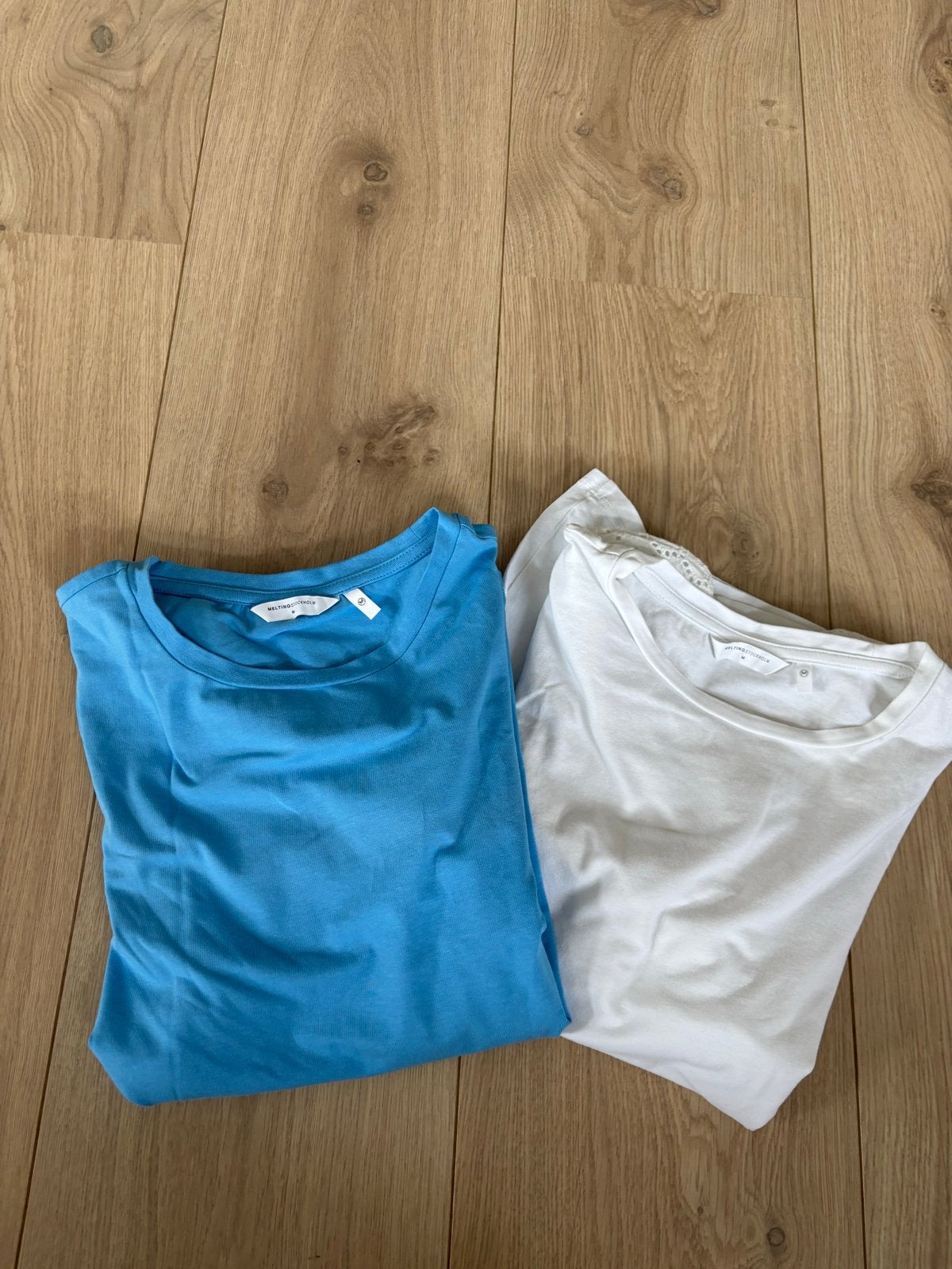 2 shirts van The Sting, Kleding | Dames, T-shirts, Maat 38/40 (M), Blauw, Ophalen of Verzenden, Zo goed als nieuw
