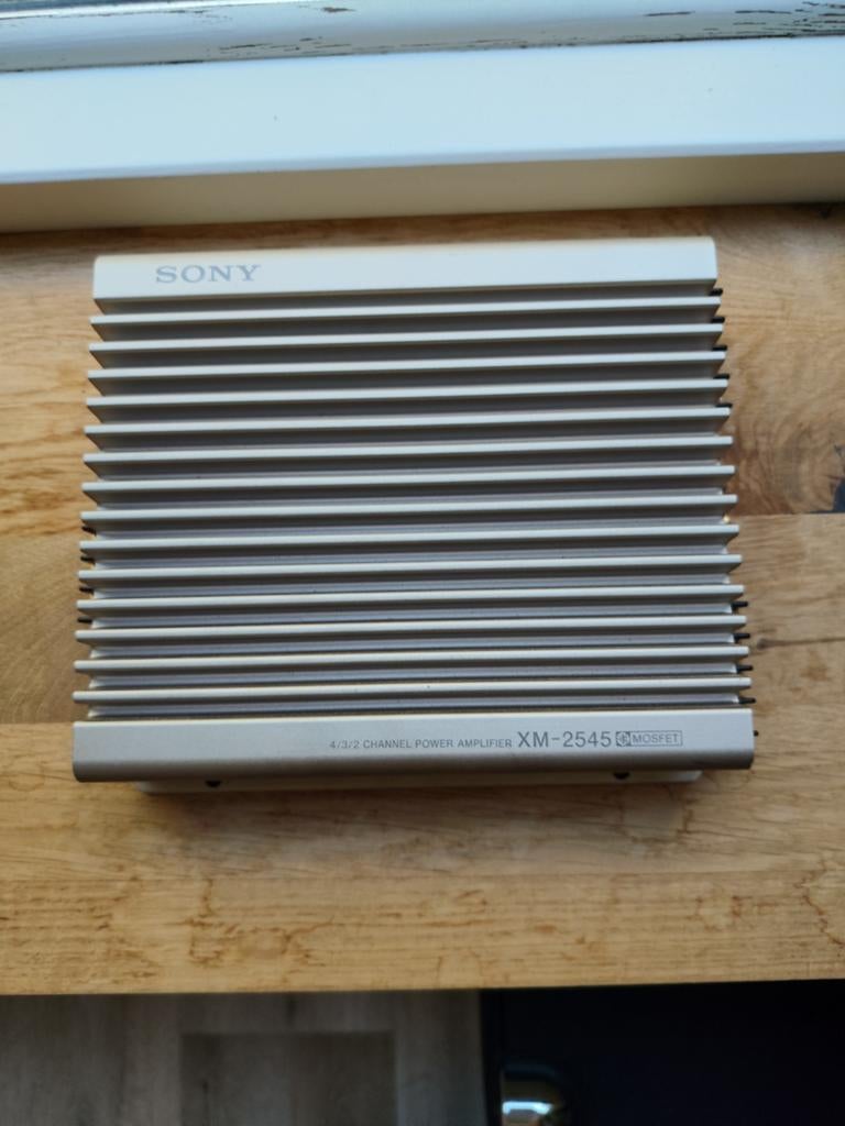 Sony XM-2545 MOSFET 4/3/2 Kanaals Eindversterker, Auto diversen, Autoradio's, Gebruikt, Ophalen of Verzenden