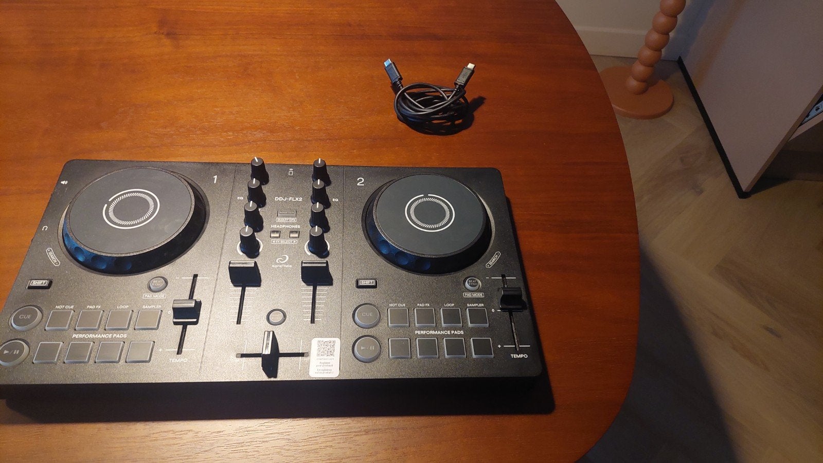 DDJ-FLX2