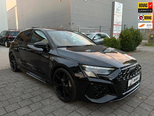 Audi A3 Sportback 2.5 TFSI RS 3 quattro|Pano|360|Ceramic|Hul, Auto's, Automaat, Dealer onderhouden, 407 pk, RS3