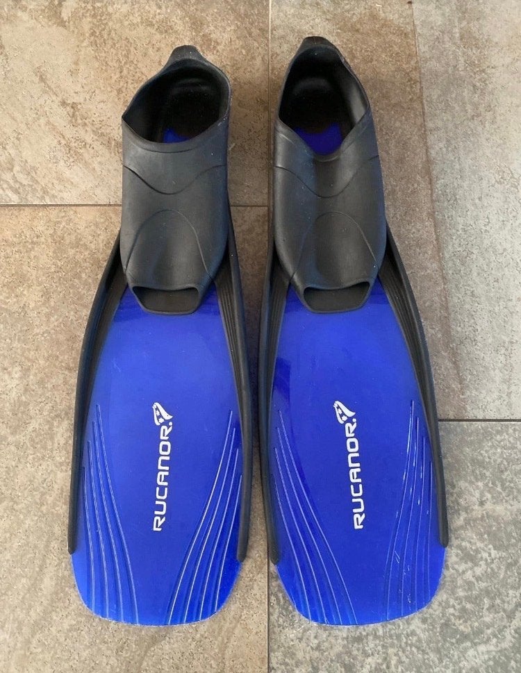 Zwemvliezen / flippers Rucanor maat 36-37 zo goed als nieuw, Ophalen of Verzenden, Zo goed als nieuw, Zwem- of Duikvliezen