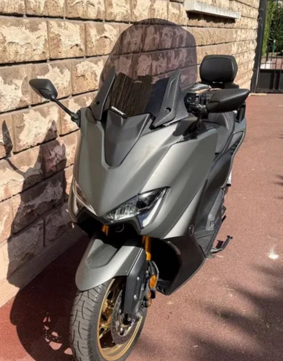 Yamaha TMAX 560 Tech MAX - Zo goed als nieuw, Fietsen en Brommers, Scooters | Yamaha, Overige modellen, Maximaal 45 km/u, 560 cc