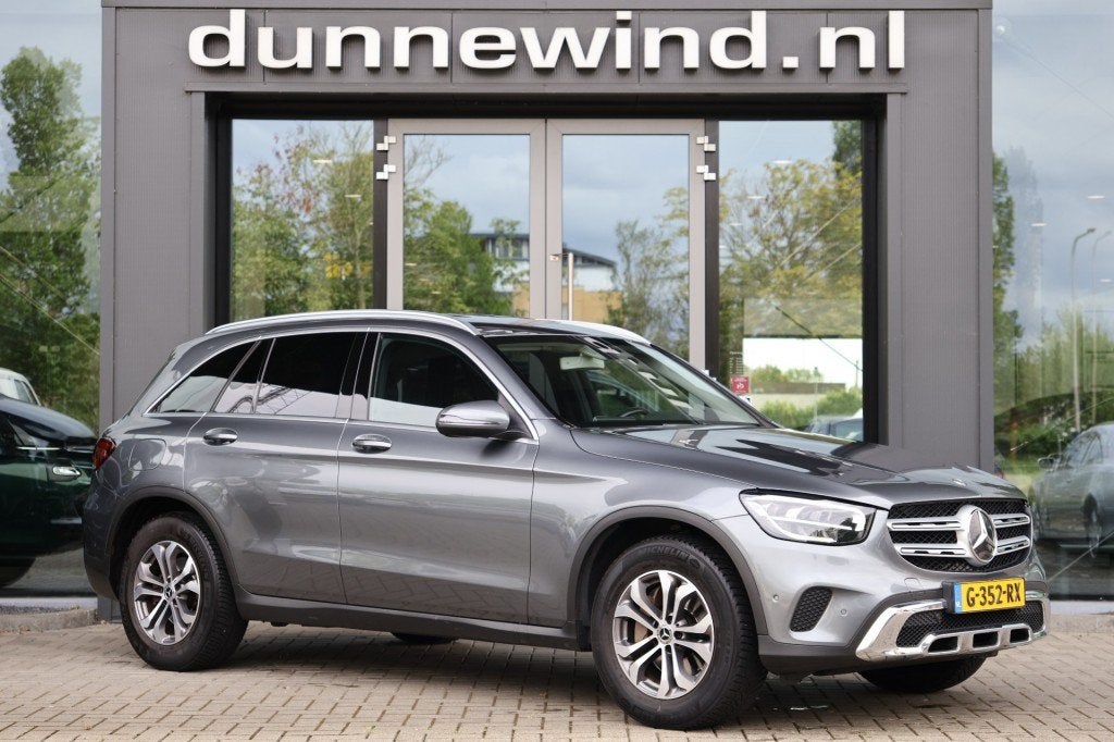 Mercedes-benz GLC-KLASSE 200 LED*CRUISE*TREKHAAK*CLIMA*CARPL, Auto's, 15 km/l, Gebruikt, Euro 6, 4 cilinders