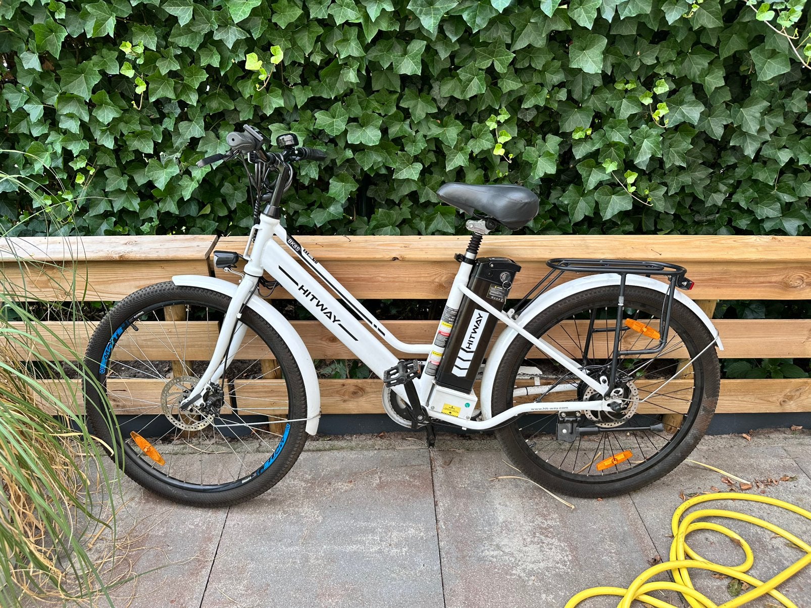 HITWAY BK8S | 2024 | 18,4Ah accu | 250W | zeer nette staat, Zo goed als nieuw, Minder dan 47 cm, 30 tot 50 km per accu, Ophalen