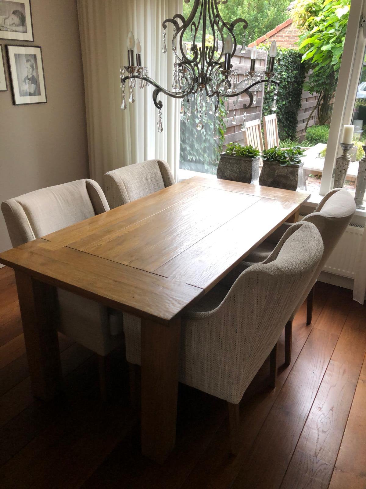 Eettafel met stoelen (toscaans eiken), Ophalen, Zo goed als nieuw, 4 tot 6 stoelen