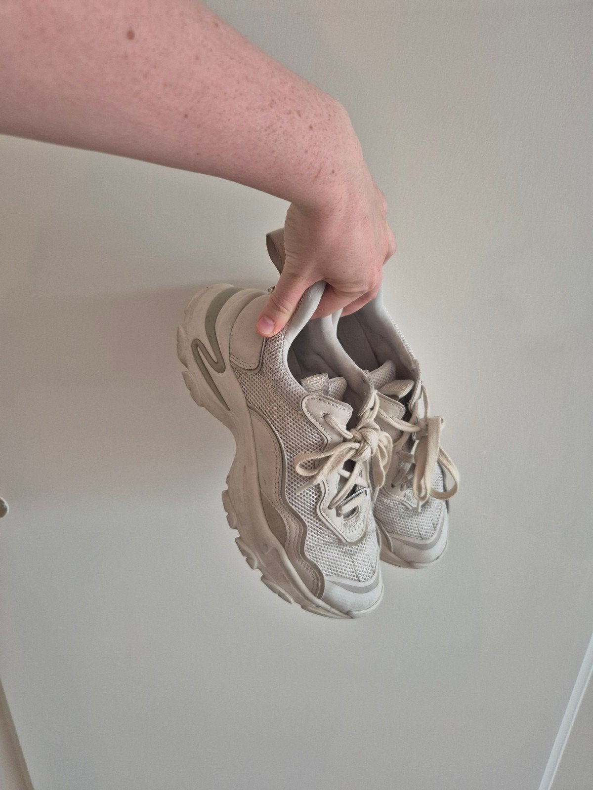 Sneakers steve madden beige, Beige, Steve Madden, Ophalen of Verzenden, Sneakers of Gympen