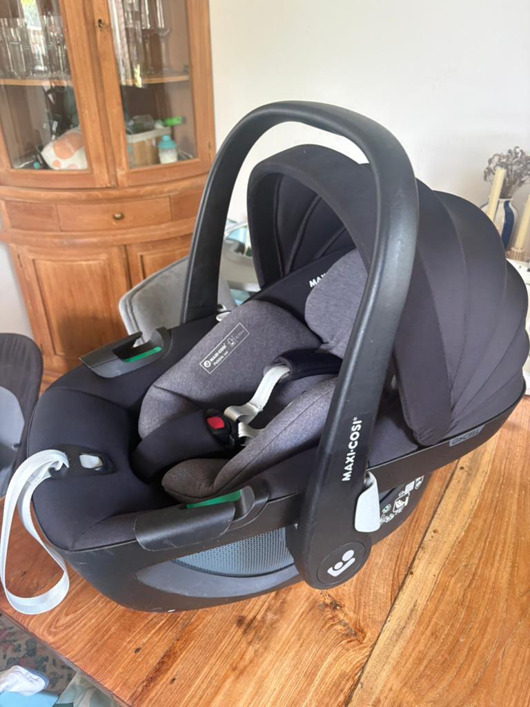 Maxi Cosi Pebble 360, Ophalen, Zo goed als nieuw, Isofix, 0 t/m 13 kg
