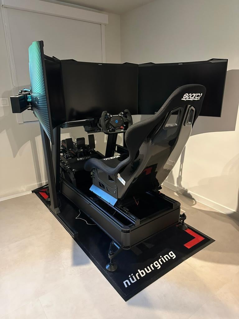High-end sim racing setup Simucube / SimLab / triple screen, Spelcomputers en Games, Ophalen, Overige merken, Zo goed als nieuw