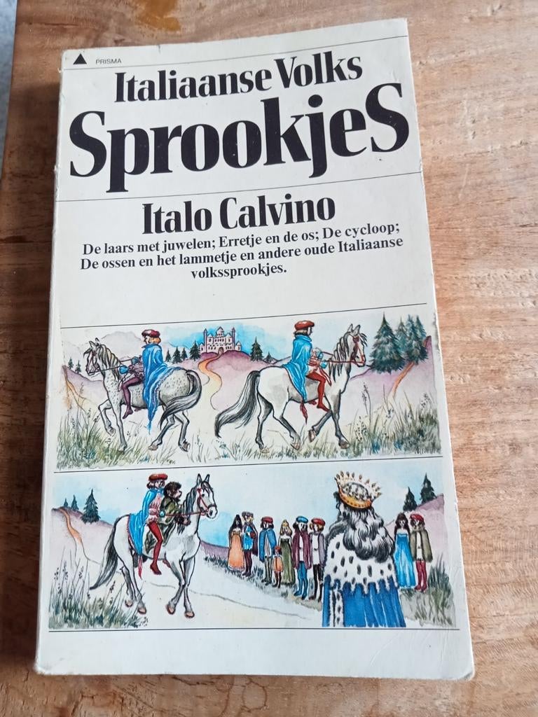 Italiaanse Volkssprookjes - Italo Calvino (Prisma), Boeken, Sprookjes en Fabels, Ophalen of Verzenden, Gelezen