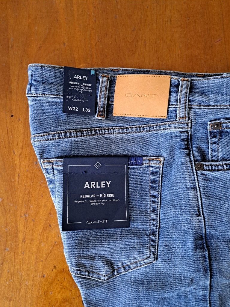 Jeans Gant nieuw Heren W32 L32 mid blue worn in, Kleding | Heren, Spijkerbroeken en Jeans, Blauw, GANT, Nieuw, W32 (confectie 46) of kleiner
