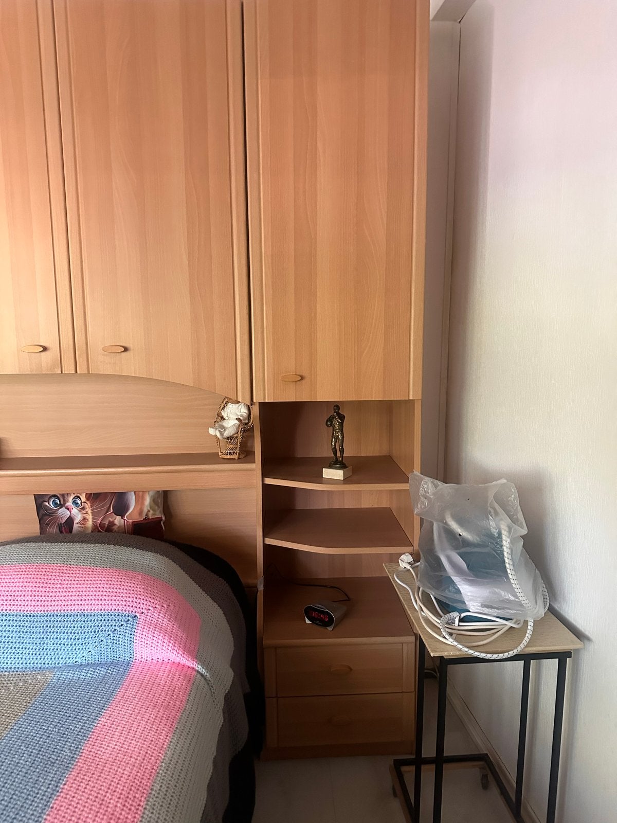 Kastombouw voor bed - 286 cm breed, 222 cm hoog, Huis en Inrichting, Ophalen, Gebruikt, 200 cm of meer, 25 tot 50 cm