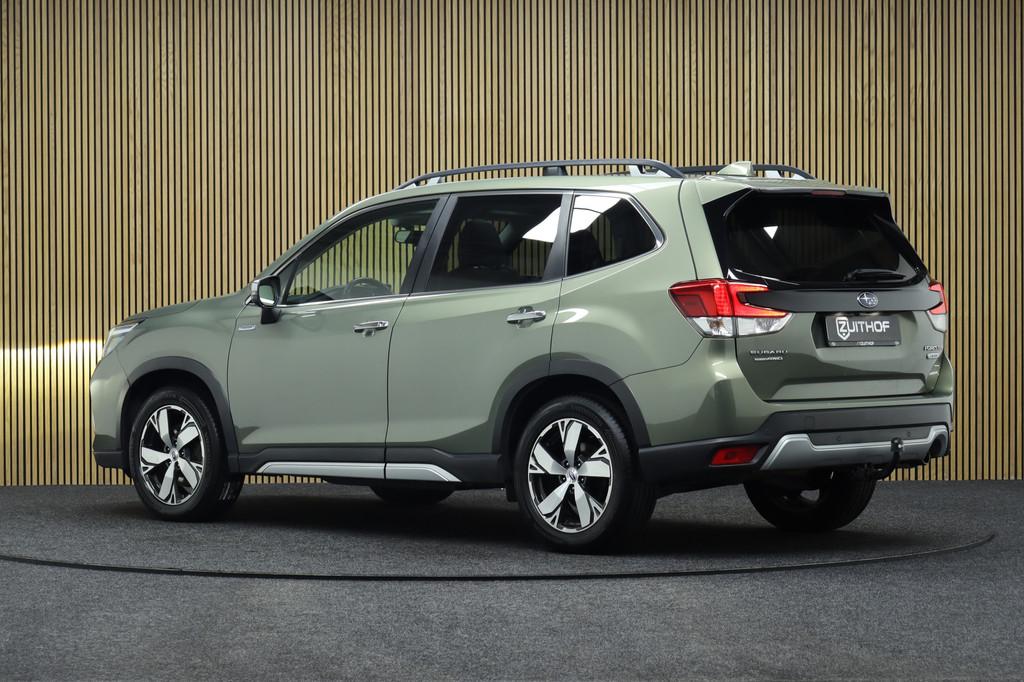Subaru Forester 2.0i e-BOXER First Edition AWD | Panoramadak, 12 maanden, 15 km/l, 4 cilinders, Leder