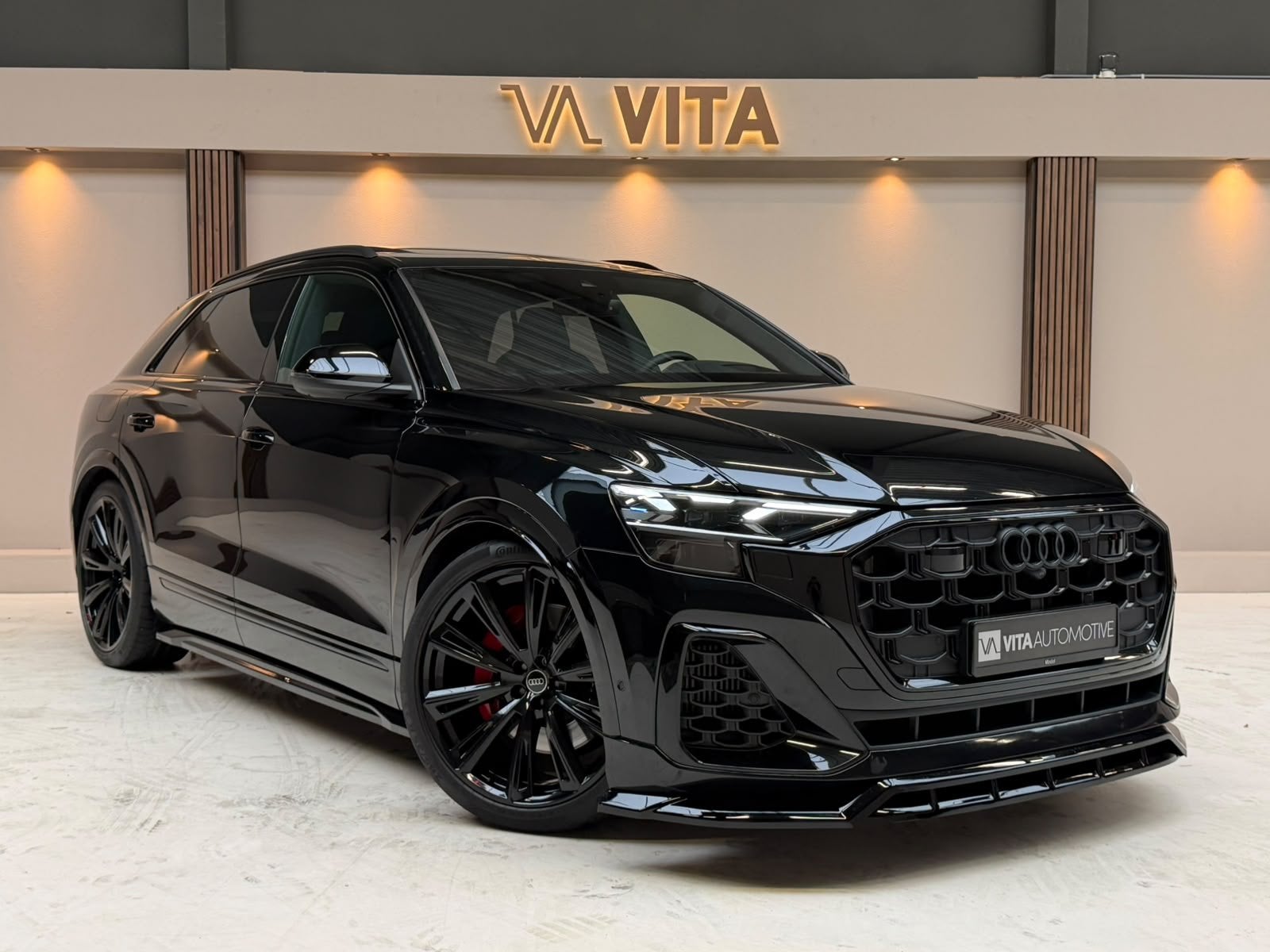 Audi Q8 60 TFSI e quattro Pro Line S Competition Full|Softcl, Automaat, Gebruikt, Zwart, 2995 cc