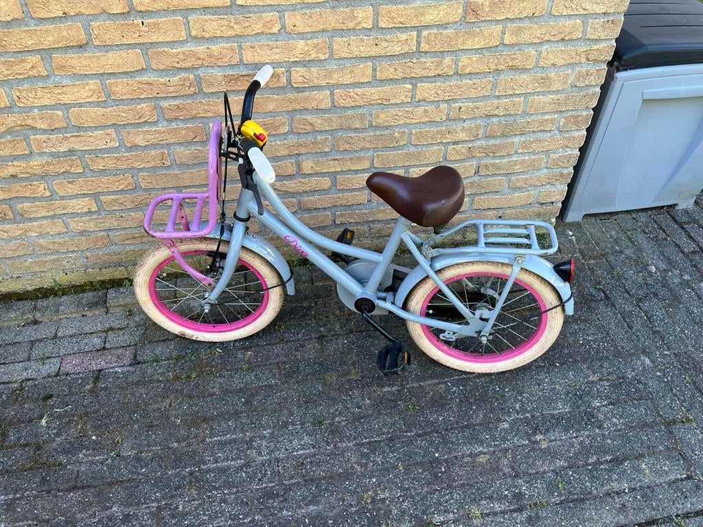 Kinderfiets 16 inch met bagagedrager, Ophalen of Verzenden, Gebruikt, Terugtraprem, 16 tot 20 inch