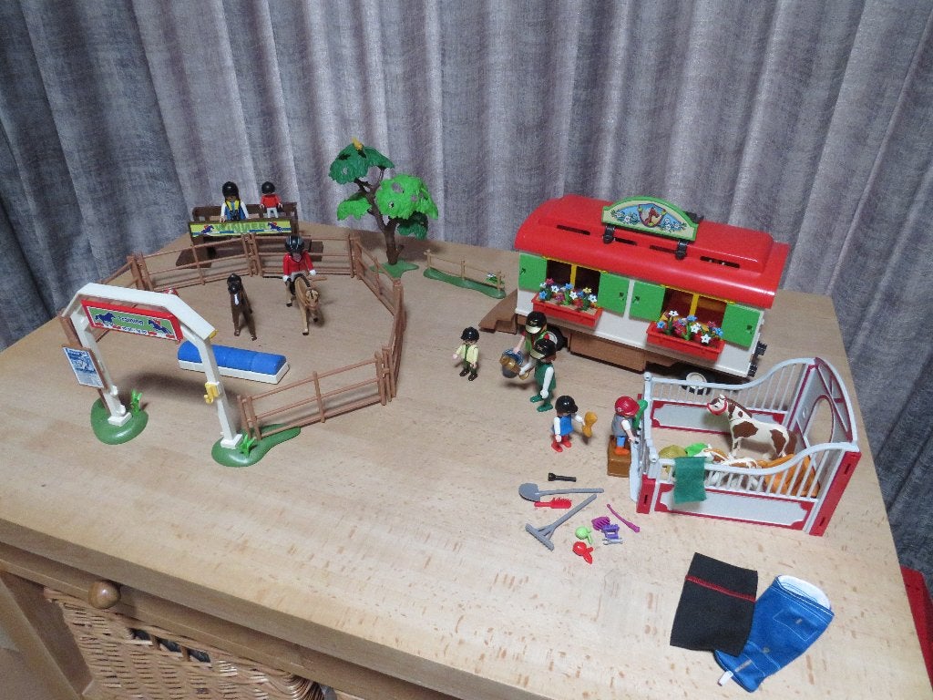playmobil paardencamp, 70510 ponywagen, extra s, veel poppen, Complete set, Overige typen, Ophalen of Verzenden, Zo goed als nieuw