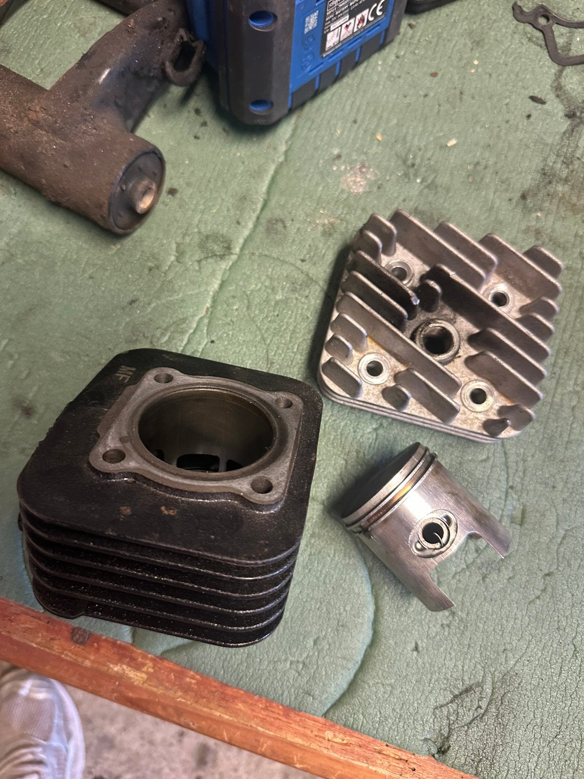Cilinder 70cc dr Piaggio, Ophalen of Verzenden, Gebruikt, Cilinder