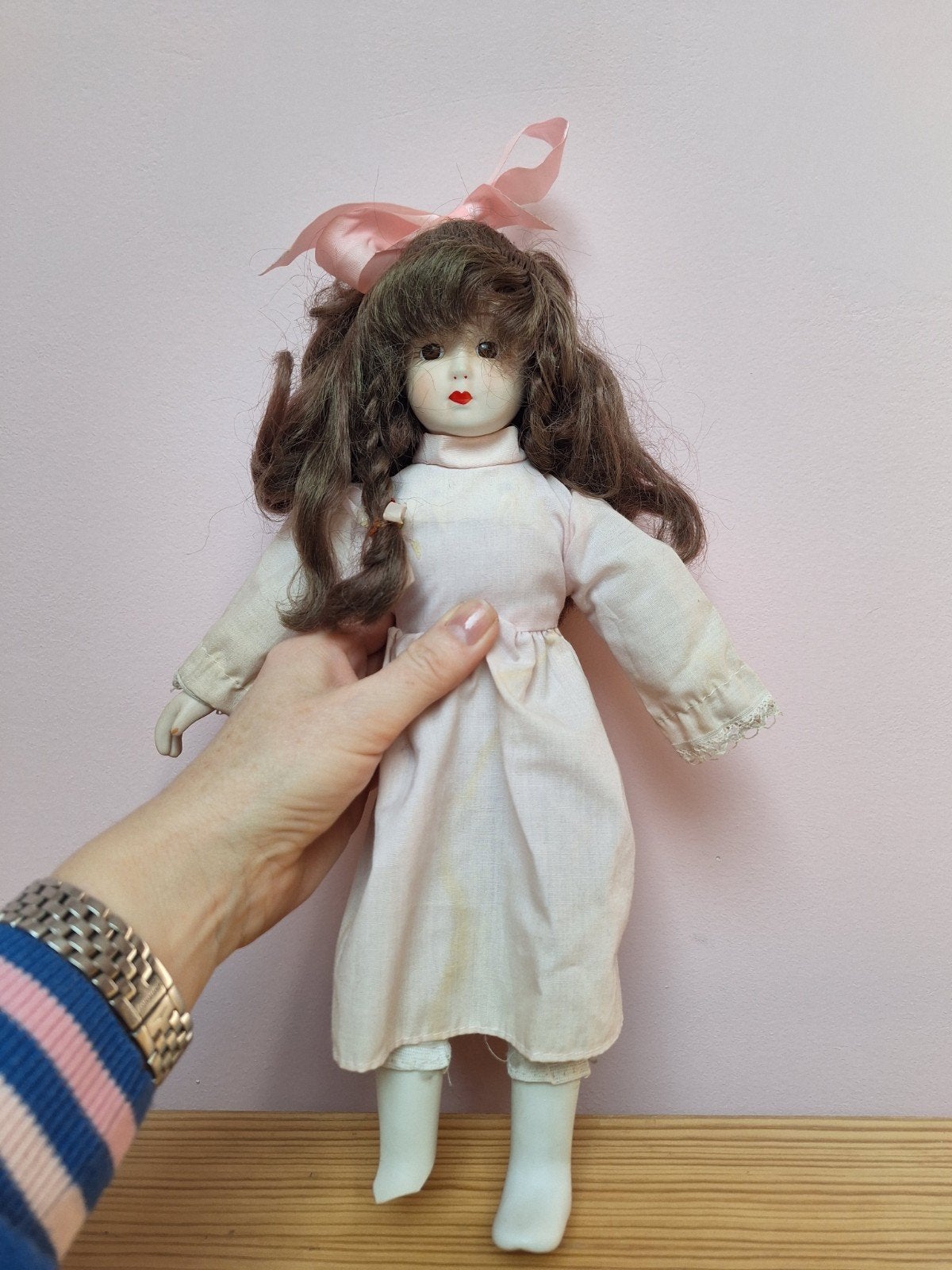 Vintage Porseleinen Pop - Beschadigd Handje en Voetje, Verzamelen, Poppen, Ophalen of Verzenden, Gebruikt, Pop