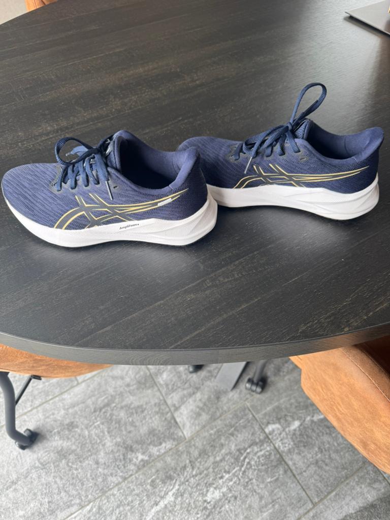 Hardloop schoenen, Ophalen, Zo goed als nieuw, Hardloopschoenen, Asics