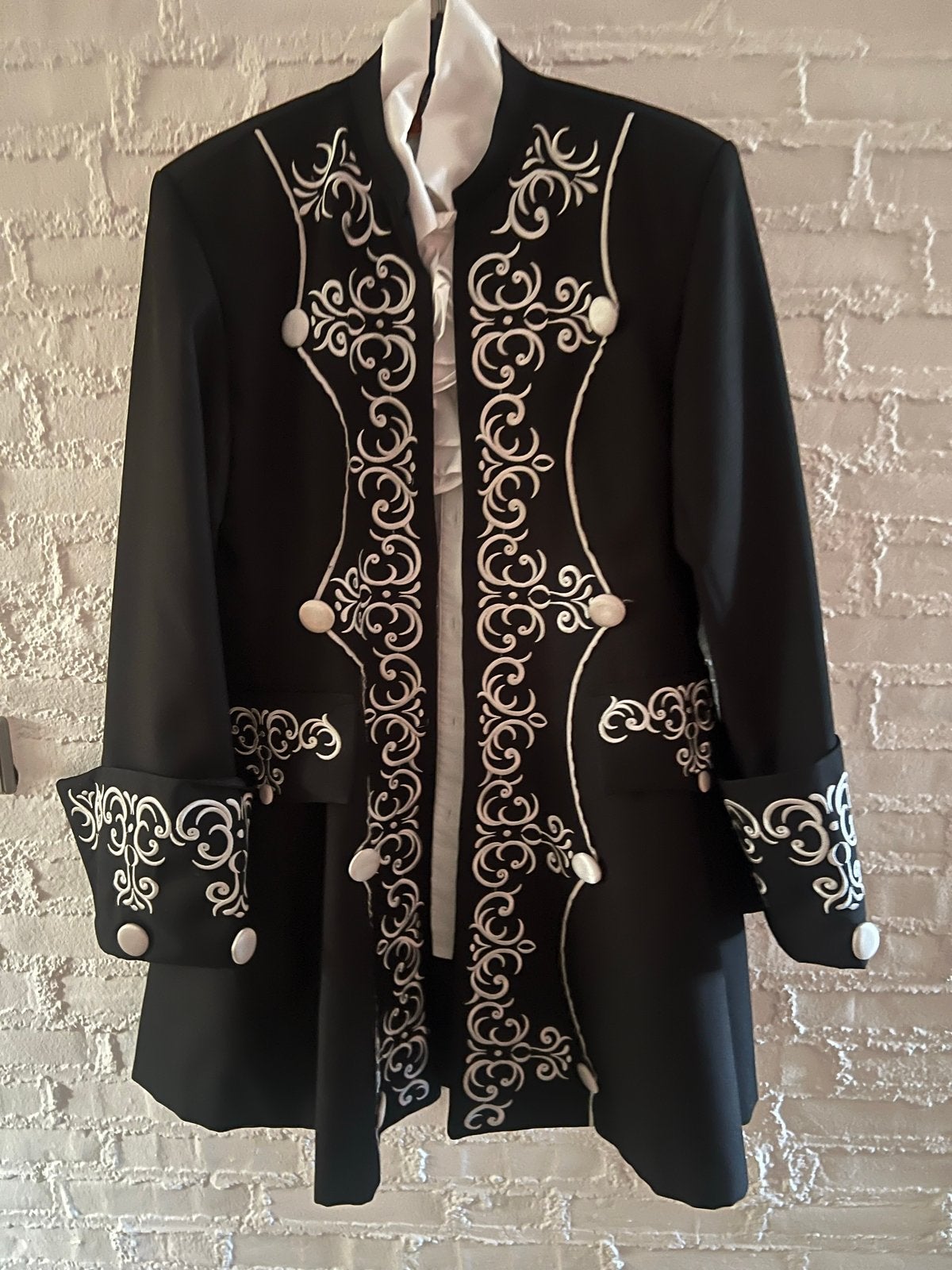Carnavalsjas, blouse en hoed - complete set, Carnaval, Maat 42/44 (L), Ophalen of Verzenden, Kleding