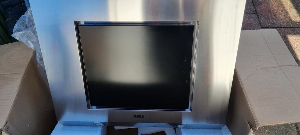 Zanussi Afzuigkap, Witgoed en Apparatuur, Afzuigkappen, Wandschouwkap, Ophalen of Verzenden, Zo goed als nieuw, Inbouw