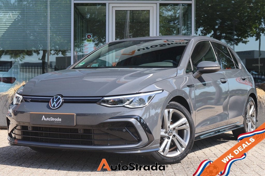 Volkswagen Golf 1.5 TSI R-LINE 130pk I Navi I Camera I Clima, Auto's, Volkswagen, Keurmerk '100% Onderhouden', 4 cilinders, Met garantie (alle)