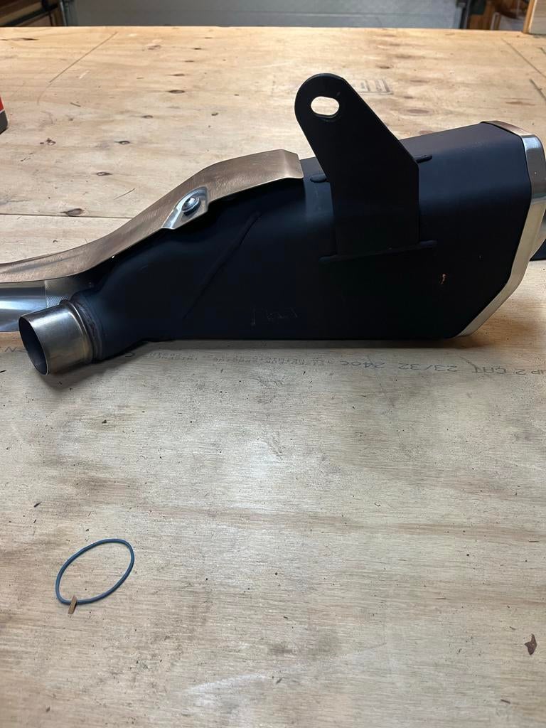Originele uitlaatdemper kawazaki z900 se, Ophalen of Verzenden, Gebruikt