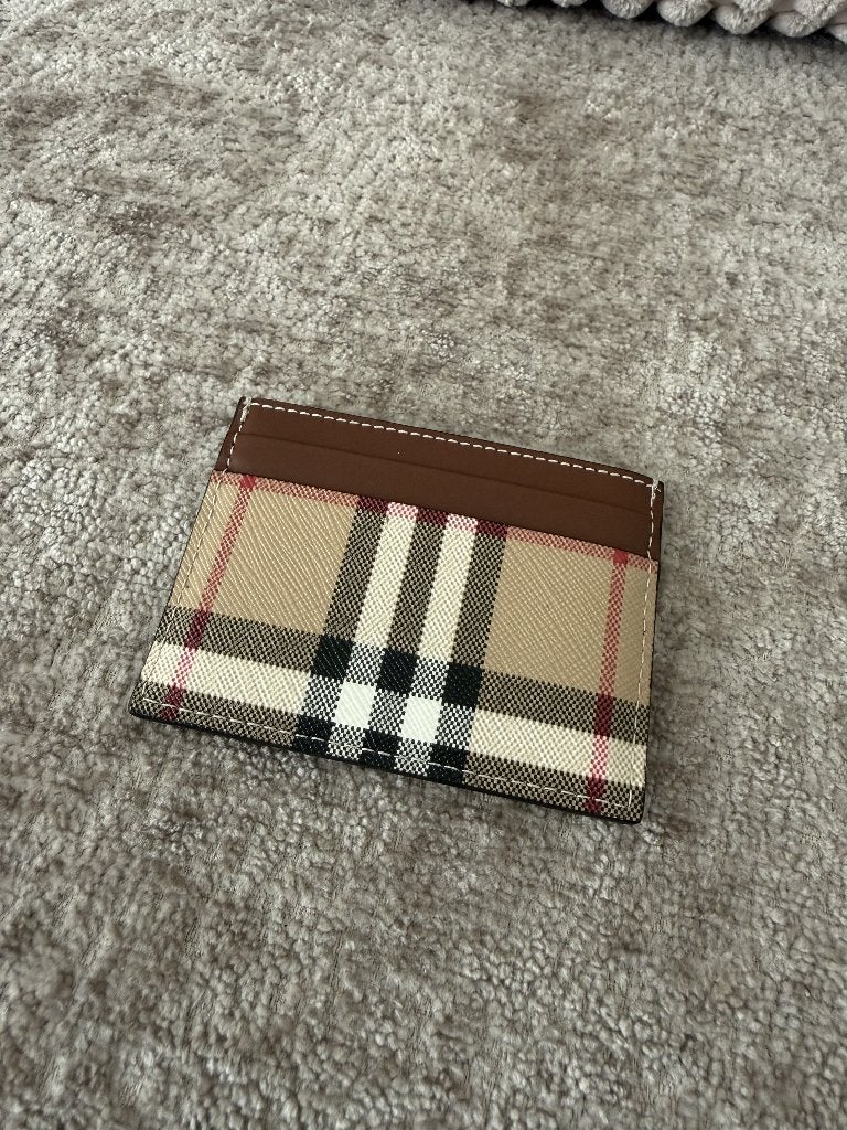 Burberry kaarthouder met aankoopbon., Ophalen of Verzenden, Nieuw, Beige, Leer