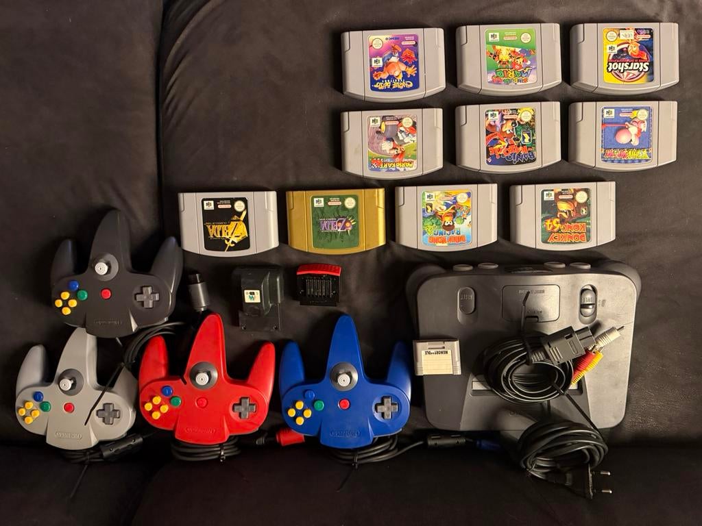 Nintendo 64 complete set + 4 controllers + 10games oa zelda, Ophalen, Gebruikt, Met 3 controllers of meer, Met games