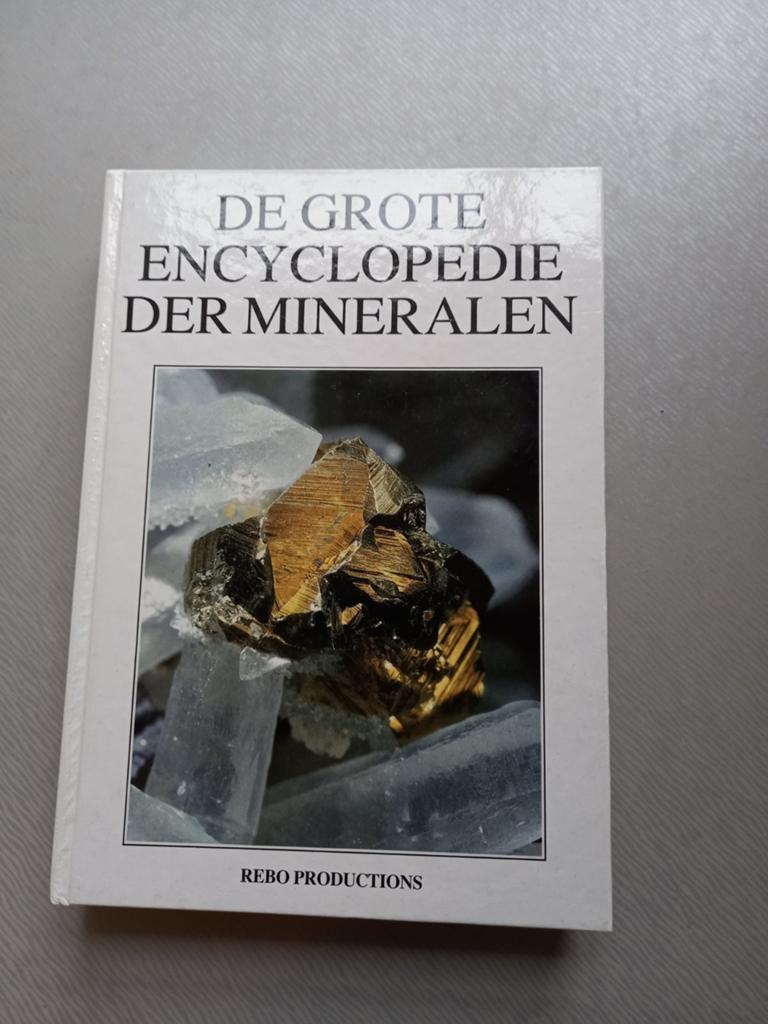 De grote encyclopedie der mineralen., Ophalen of Verzenden, Overige typen
